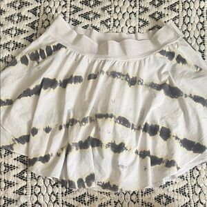 Lululemon Athletica White Mini Skirt